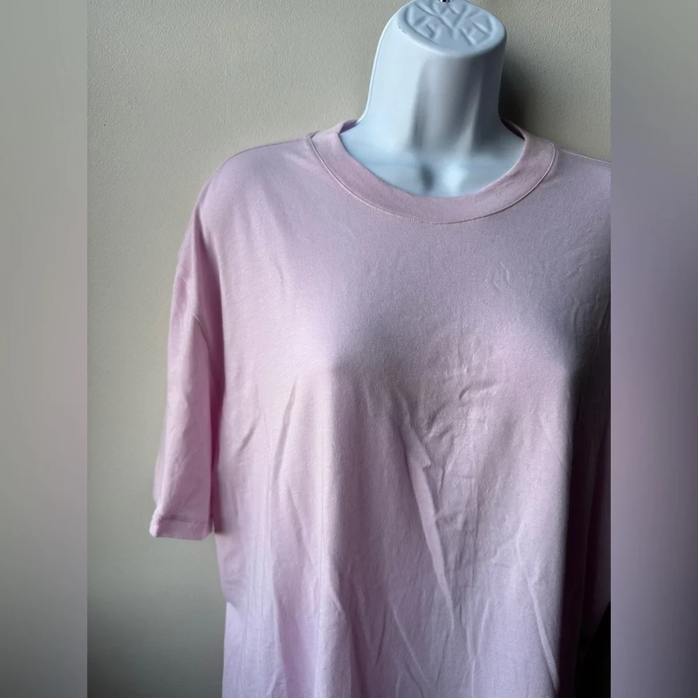 SKIMS Limited Edition Cherry Blossom Boyfriend T-Shirt, Size XL - Picture 5 of 10